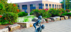 The Academy of Clinical and Applied Psychoanalysis in NJ New Jersey has graduate courses in mental health.
